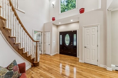 2269 Redwood Rd, Scotch Plains, NJ 07076 - photo 4