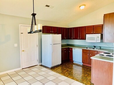 3240 Freedom Ln, Dalton, GA 30721 - photo 3