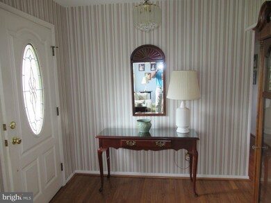 315 S New Ardmore Ave, Broomall, PA 19008 - photo 4