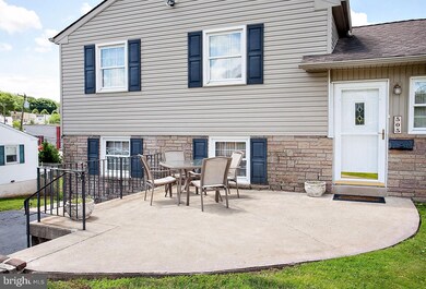 505 Palmer Rd, Conshohocken, PA 19428 - photo 4