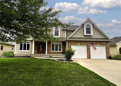 3796 SW Boulder Dr, Lees Summit, MO 64082 - photo 2