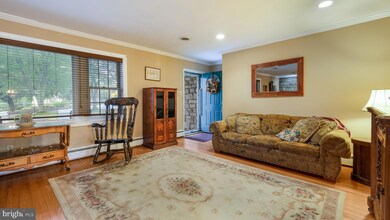 101 Thomas Ave, Broomall, PA 19008 - photo 6