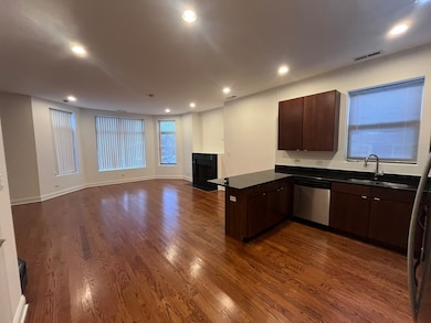 5644 N California Ave unit 2S, Chicago, IL 60659 - photo 2