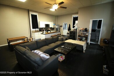 28 E Columbus Ave, Pittston, PA 18640 - photo 6