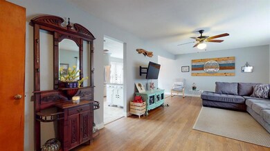 18 Page St, Hurst, TX 76053 - photo 5