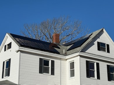 230 Elm St, Amesbury, MA 01913 - photo 5