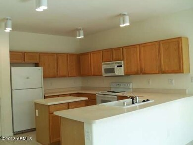 A 6974 s Newport CT 012