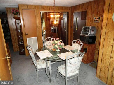 109 Berts Dr, Lothian, MD 20711 - photo 6