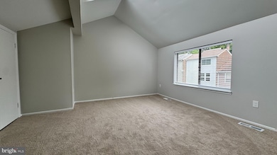 18921 Pine Ridge Ln unit 104, Germantown, MD 20874 - photo 5