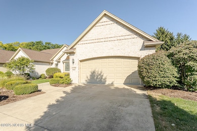 3816 Ravine Hollow Ct, Maumee, OH 43537 - photo 3