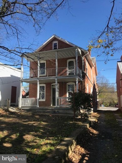 126 N Main St, Mercersburg, PA 17236 - photo 2