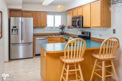 Kitchen_DMD_4451-SMALL