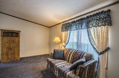 1769 Winchester Rd W, Bucyrus, OH 44820 - photo 4