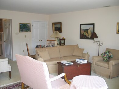 Living room 1