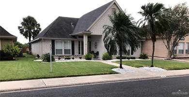 249 Karen Dr, Alamo, TX 78516 - photo 2