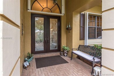 Spacious front entry leaves room for tranquil seat