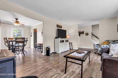 573 River Terrace, Toms River, NJ 08755 - photo 6