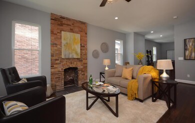 Living Room (2)