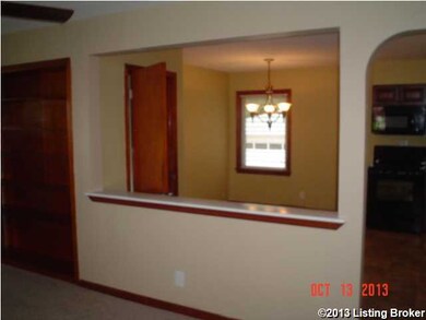 7807 Donegal Dr, Louisville, KY 40219 - photo 6