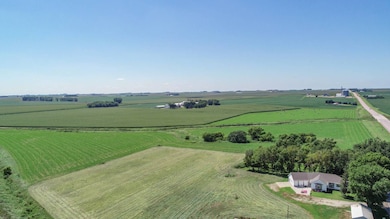 1503 Dove Ave, Lester, IA 51242 - photo 4