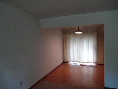 905 S Chase Dr, Crown Point, IN 46307 - photo 3