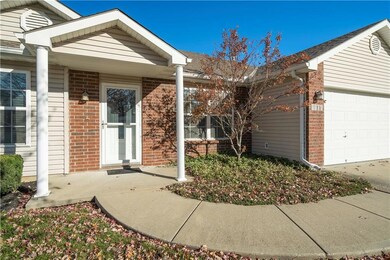 1106 Bristol Dr, Raymore, MO 64083 - photo 2