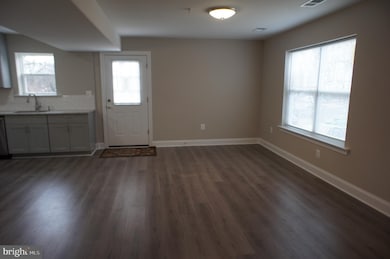 2924 Weisman Rd, Silver Spring, MD 20902 - photo 2