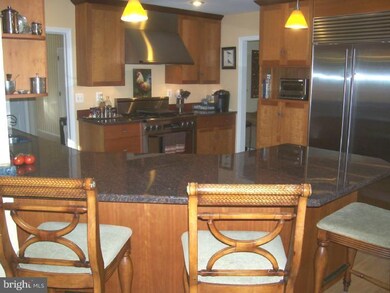 145 Munn Ln, Cherry Hill, NJ 08034 - photo 4