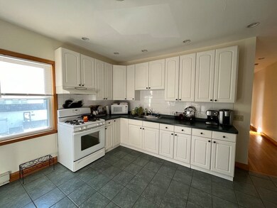 10 Cliff St unit 3, Quincy, MA 02169 - photo 5