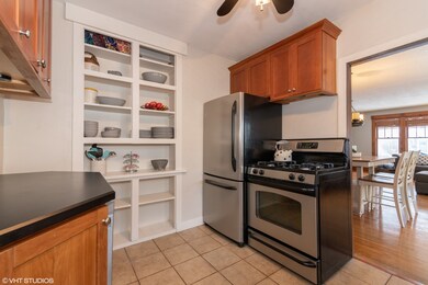 226 S Prairie St, Batavia, IL 60510 - photo 3