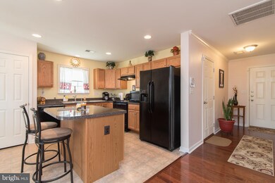 722 Bentley Dr, Inwood, WV 25428 - photo 5