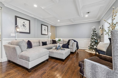 5 Vernon St, Plainview, NY 11803 - photo 5