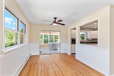 37 Mountain View Blvd, South Burlington, VT 05403 - photo 7