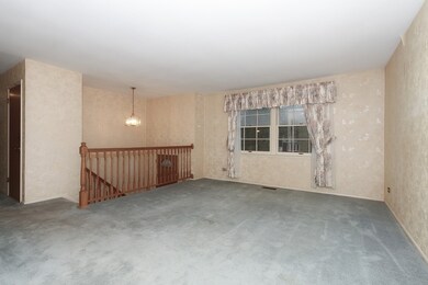 2303 Oak Ln, Rolling Meadows, IL 60008 - photo 7