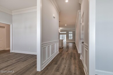3 Foyer