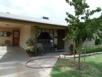 6232 Front Porch