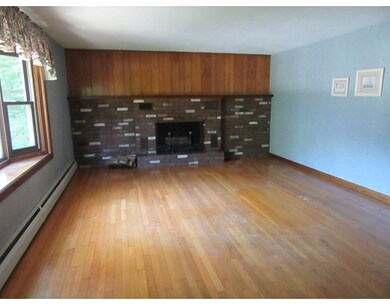 15 Folsom St, Cherry Valley, MA 01611 - photo 6