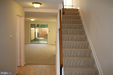 13932 Big Yankee Ln, Centreville, VA 20121 - photo 2