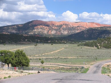 0 E Paunsaugunt Cliffs Dr unit Lot 76, Hatch, UT 84735 - photo 4