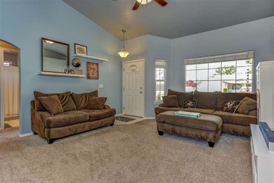 907 W Florida Ave, Nampa, ID 83686 - photo 2