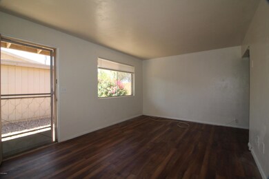 2012 S Granada Dr unit H, Tempe, AZ 85282 - photo 5