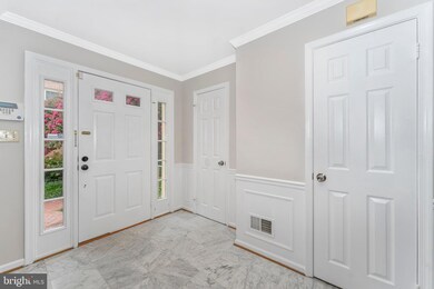 10925 Brewer House Rd, Rockville, MD 20852 - photo 7