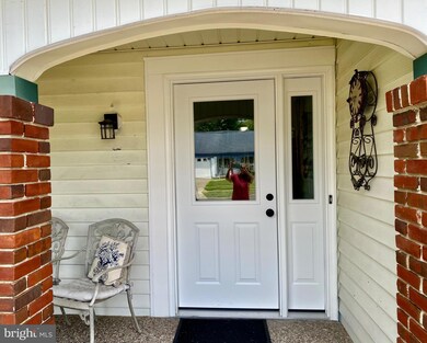 38 Windsor Rd, Southampton, NJ 08088 - photo 3