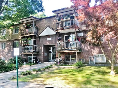 144 Thissell Ave unit 6, Dracut, MA 01826 - photo 2