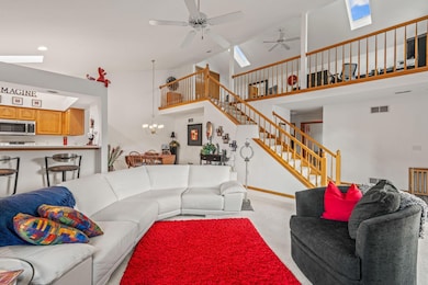 2215B Circle Ridge unit D, Delafield, WI 53018 - photo 6