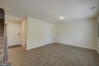2728 Pinebrook Rd, Landover, MD 20785 - photo 5