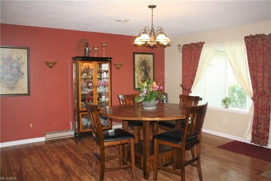 762 Robinwood Ave, Sheffield Lake, OH 44054 - photo 4