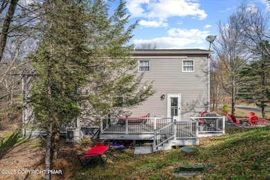 07-HomeView_Media-1591_Clover_Rd