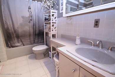 85 Logan Ave, Staten Island, NY 10301 - photo 7