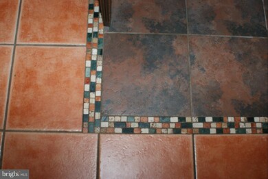 645 Girard St NE, Washington, DC 20017 - photo 3